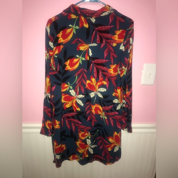 Julia Mini Dress Beautiful Floral - Picture 2 of 4